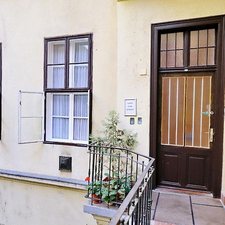 Supreme Astoria Semmelweis Apartment บูดาเปสต์ ภายนอก รูปภาพ