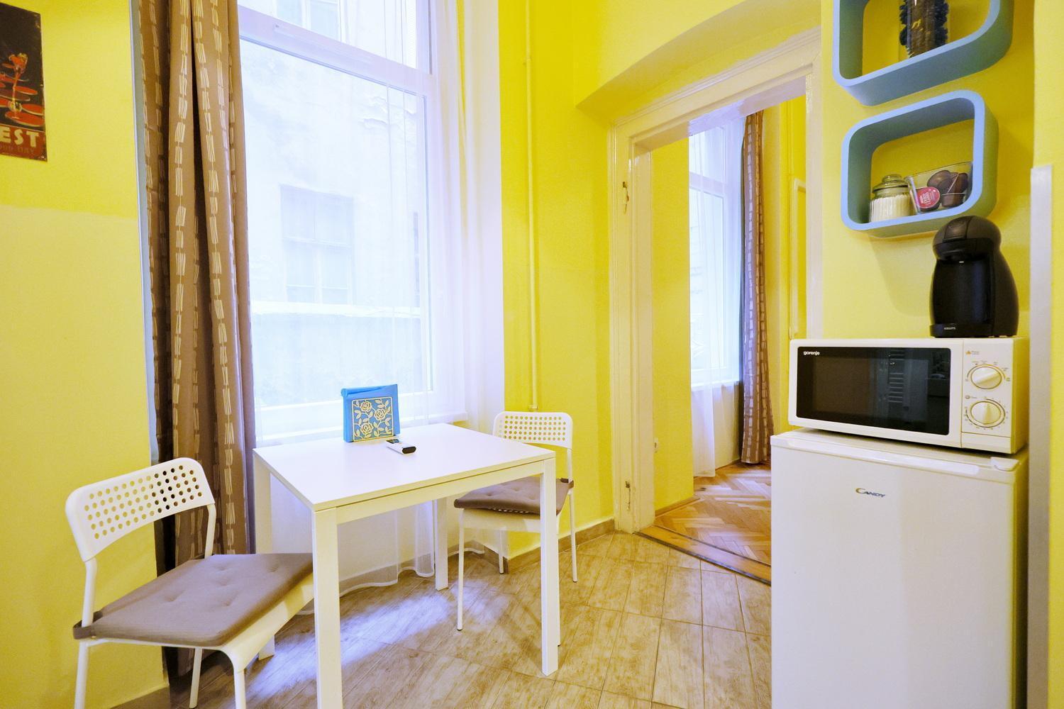 Supreme Astoria Semmelweis Apartment บูดาเปสต์ ภายนอก รูปภาพ
