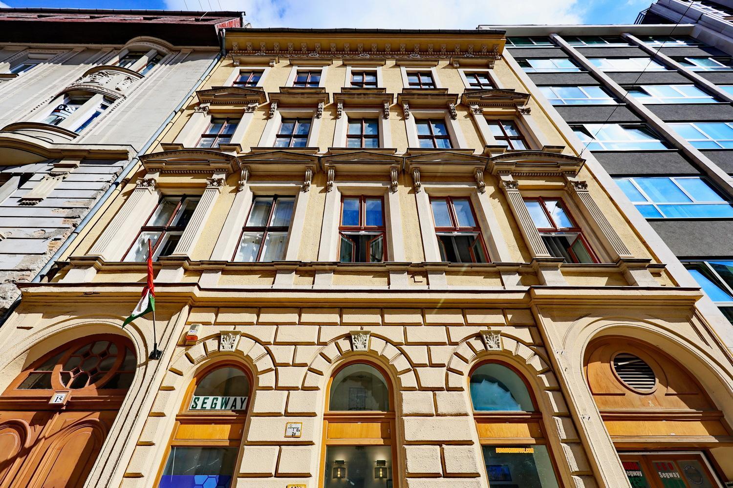Supreme Astoria Semmelweis Apartment บูดาเปสต์ ภายนอก รูปภาพ