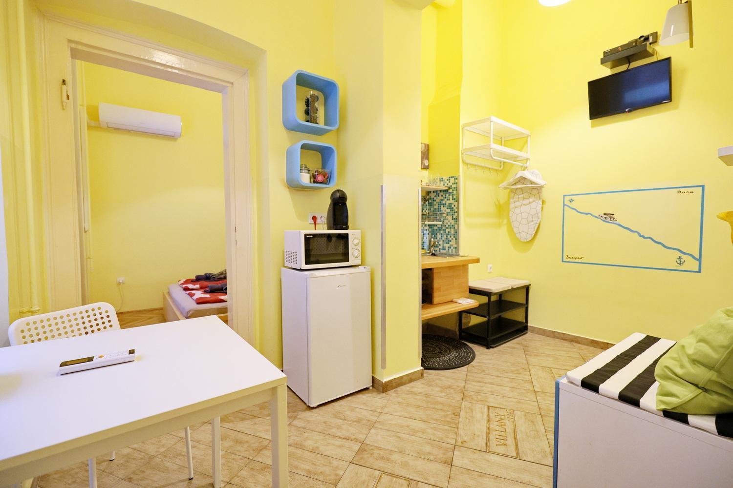 Supreme Astoria Semmelweis Apartment บูดาเปสต์ ภายนอก รูปภาพ